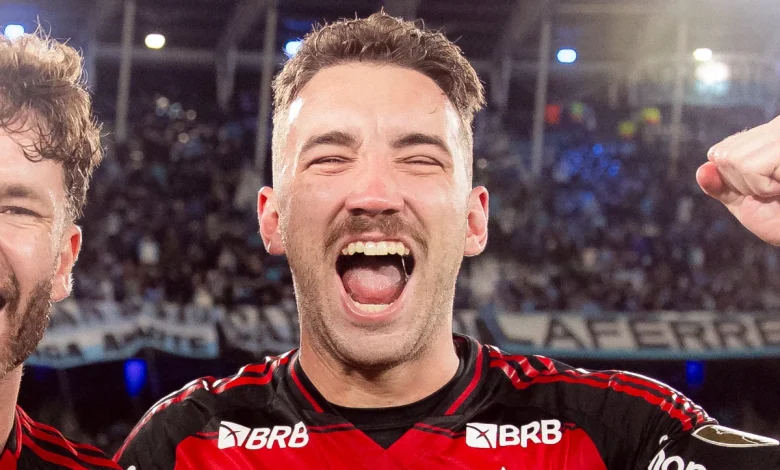 Filipe Luís dá boa notícia sobre Léo Ortiz