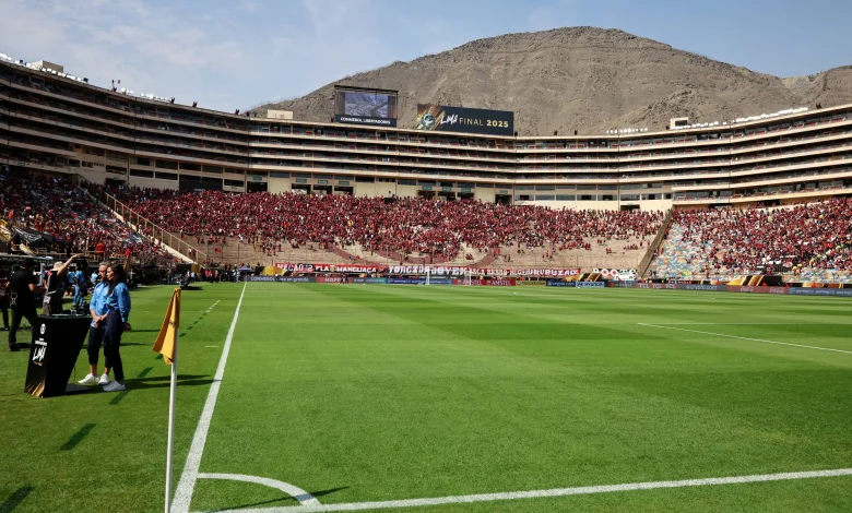Final da Libertadores é adiada em 15 minutos por atraso no ônibus do Palmeiras