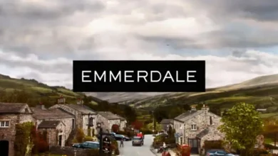 First look as legendary 90s soap star joins Emmerdale cast for Christmas special