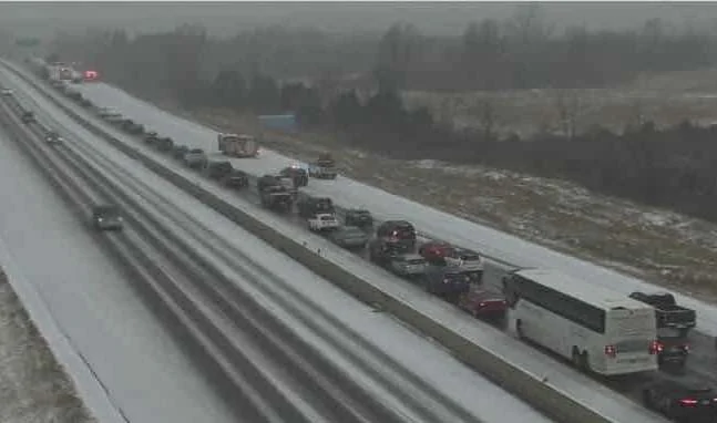 First winter storm of 2025-2026 leads to dozens of collisions in Kingston and surrounding area