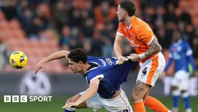 Fletcher's brace sees Blackpool beat Cardiff to maintain revival