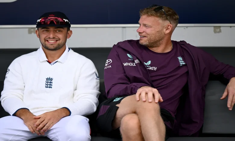 Flintoff quits coaching job after 'insulting' quarter-pay offer