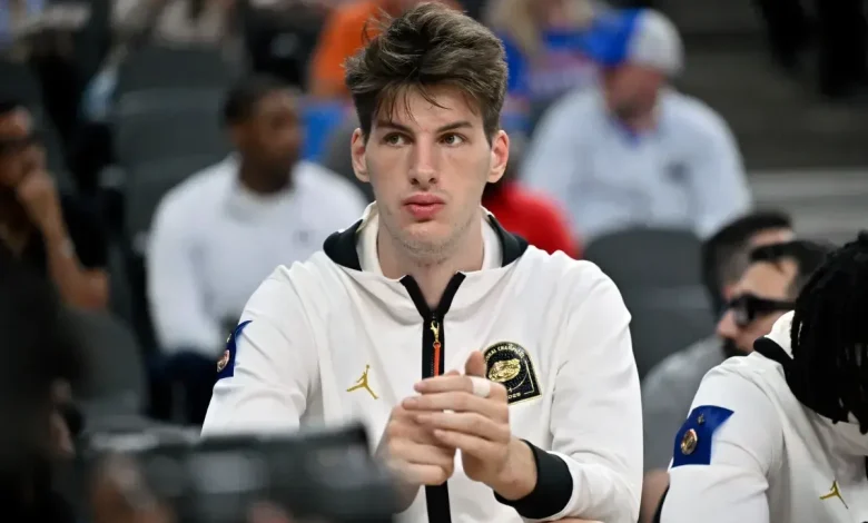 Florida’s 7-Foot-9 Freshman Makes NCAA History vs North Florida