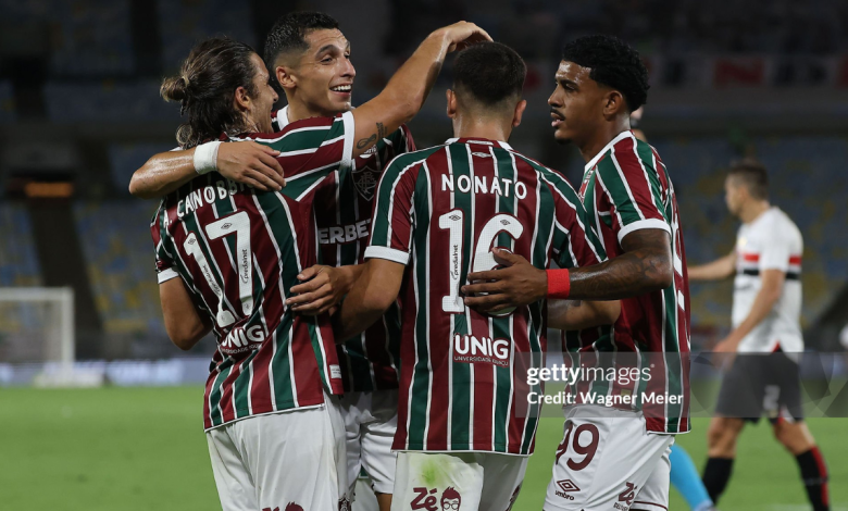 Fluminense goleia São Paulo e garante vaga na Libertadores