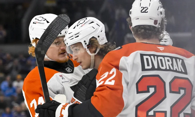 Flyers trio has massive night in victory over Blues