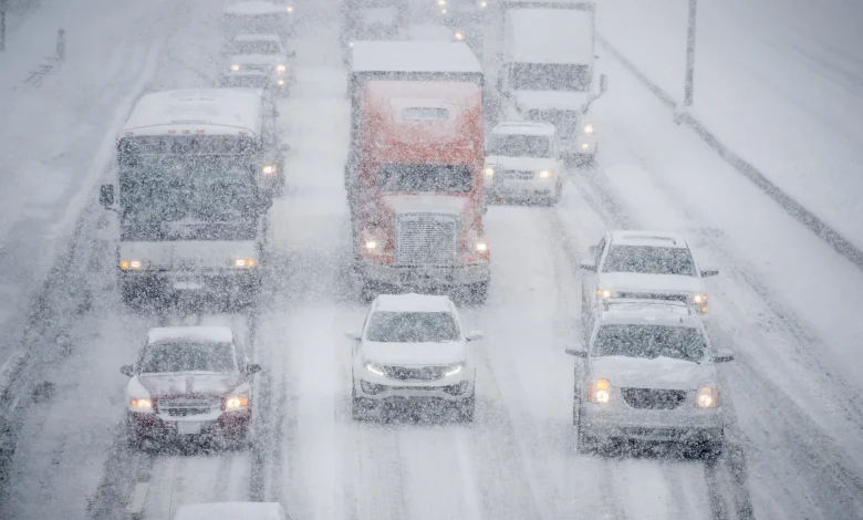 Fog and winds hit Toronto ahead of multi-day Ontario snow event