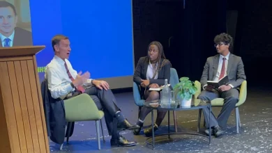 Former Health Secretary Jeremy Hunt Engages Students in Insightful Mitre Lecture