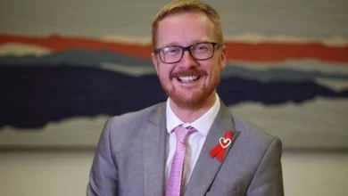 Former Labour MP defects to Green Party | ITV News