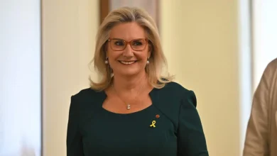 Former Liberal senator lashes ex-colleagues as 'inept' and 'lazy' as she quits party