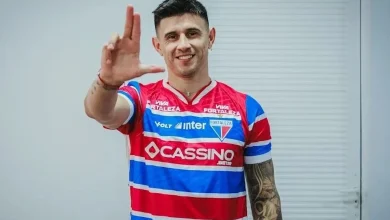 Fortaleza evita derrota com gol de Adam Bareiro e torcida exalta atacante