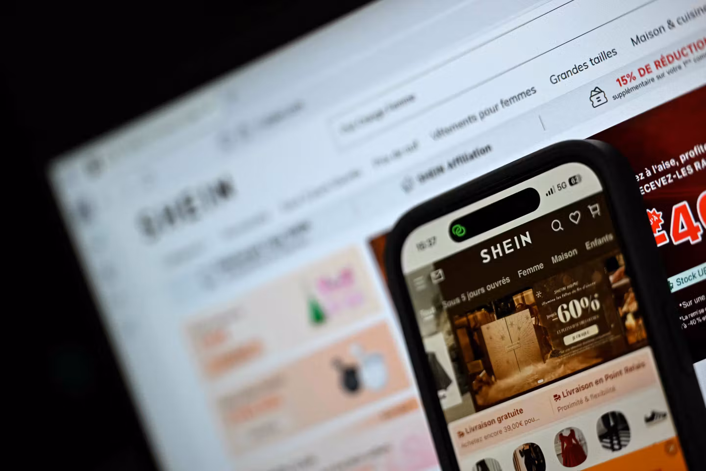 France moves to suspend Shein website