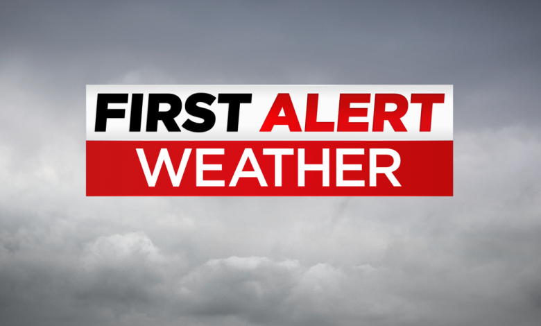 Freeze warning for NYC area Monday, snow possible with temperatures set to plummet - CBS New York