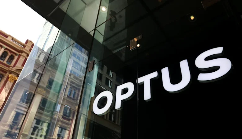 Fresh Optus outage impacting emergency service calls