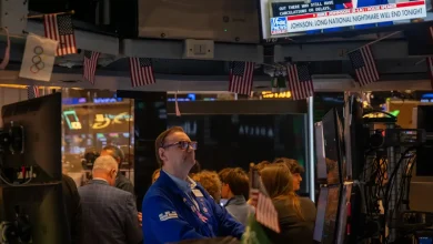 Frozen economic data could mean no December rate cut — and investors are rebelling