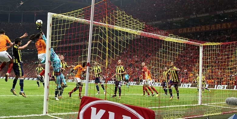 Galatasaray Chasing History: Third Straight UCL Win in Amsterdam Showdown with Struggling Ajax