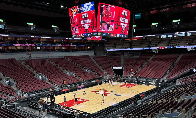 Game Day Live Blog: Louisville vs. Eastern Michigan | Game 6