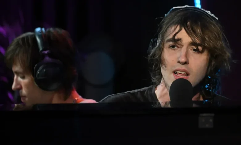 Geese Cover New Radicals’ “You Get What You Give”: Watch