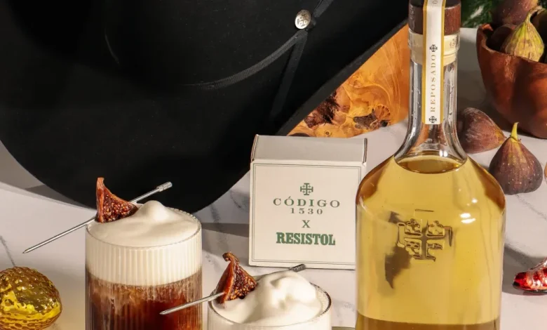 George Strait’s Código 1530 launches a holiday cocktail kit made for cowboys