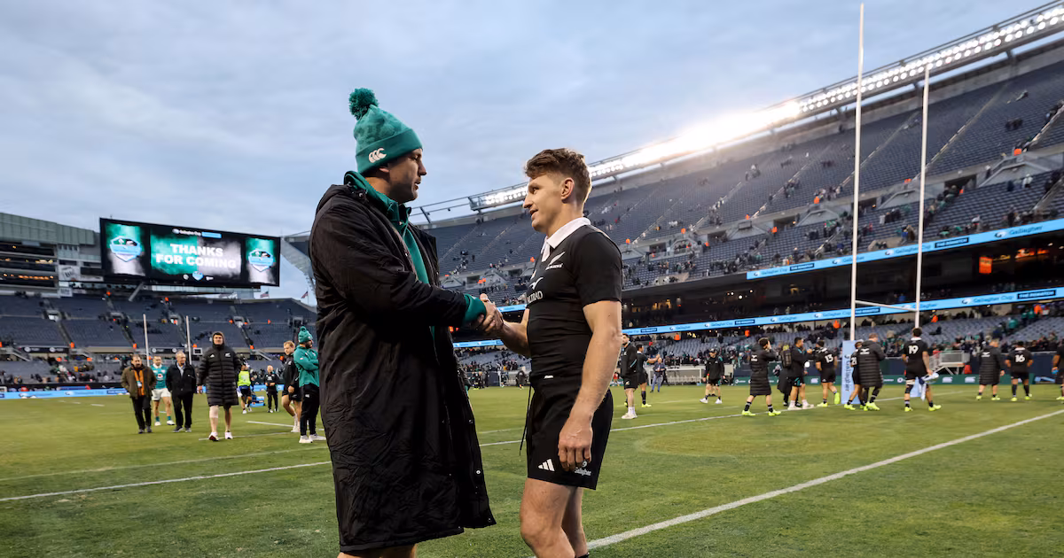 Gerry Thornley: Classy Beauden Barrett kept his word for Tadhg Beirne