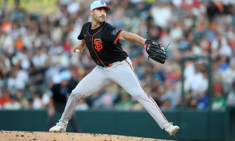 Giants DFA Mason Black, claim Justin Dean and Reiver Sanmartin