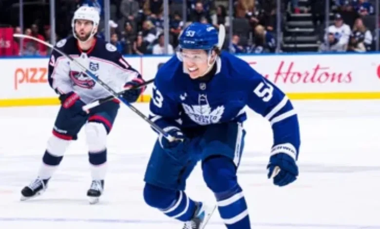 Glen Powell Dances Through Austin Honky-Tonks Before A24 Thriller Release