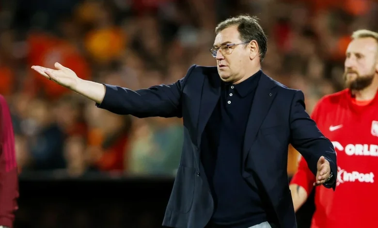 Godziny przed meczem z Holandią Urban podjął kluczową decyzję. Oni obejrzą mecz z trybun