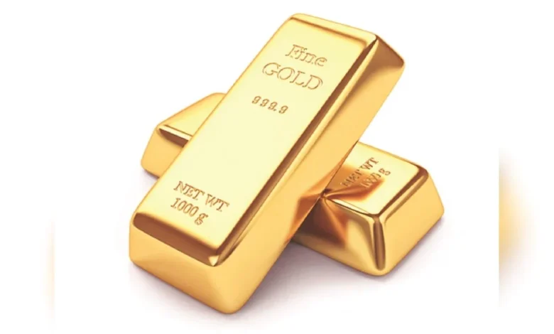 Gold falls ₹10, silver rises ₹100; precious metal trading at ₹1,73,100