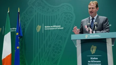 Government tightens migration rules with five-year wait for citizenship