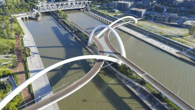 Grand Canal Gateway Bridge - Hangzhou / Zaha Hadid Architects