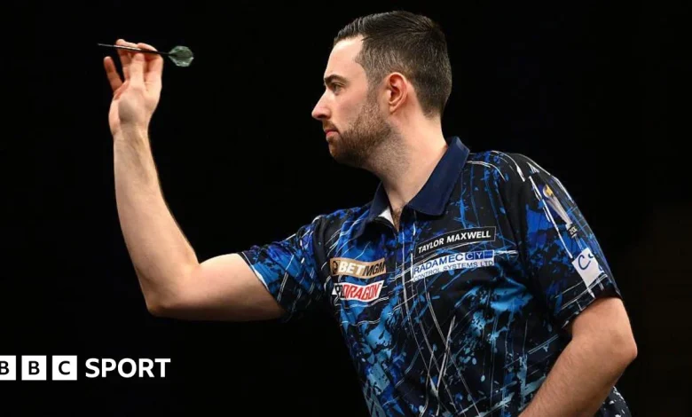 Grand Slam of Darts: Luke Humphries into semi-finals after 16-8 win over Michael Smith