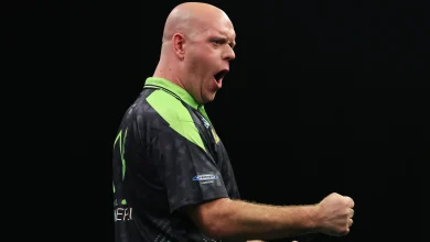 Grand Slam of Darts: Michael van Gerwen ends Gary Anderson's 17-year record as Beau Greaves registers victory