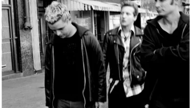 Green Day’s 25th anniversary edition of Warning is out today