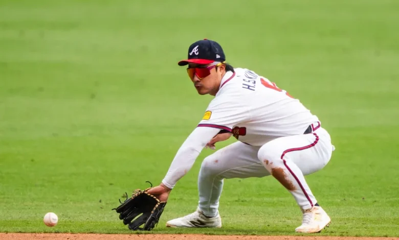 Ha-Seong Kim opts out and becomes free agent