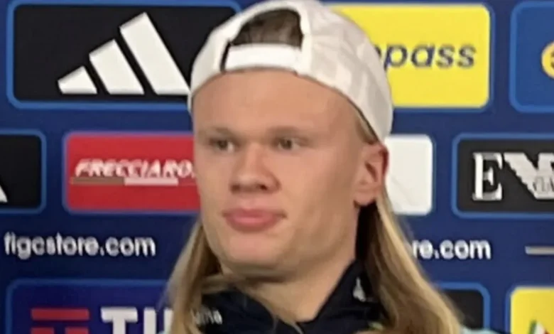 Haaland in diretta col cappello snobba Pio Esposito e il Milan: "Non lo conosco e a San Siro ricordo i Coldplay..."