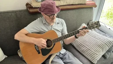 Halifax Mooseheads anthem singer Peter Baylis dies after battle with brain cancer