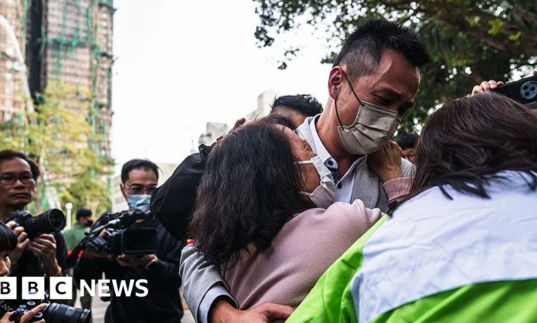 'Hang in there': Agonising wait for hundreds missing after Hong Kong blaze