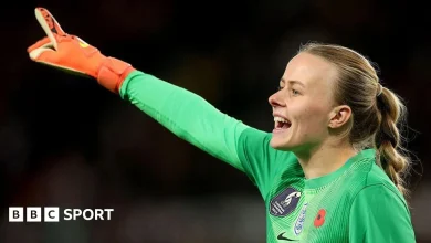 Hannah Hampton: Chelsea keeper backed by Sonia Bompastor after Mary Earps comments