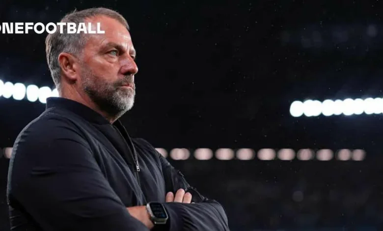 Hansi Flick: «Espero que todos los futbolistas vuelvan sanos del parón»