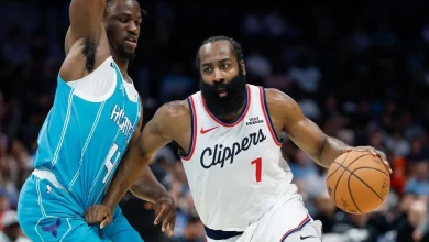 Harden Erupts for 55, Clippers Rout Hornets 131-116 in Paul's Likely Last Game in North Carolina
