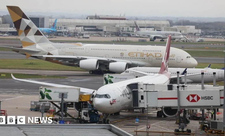 Heathrow's plan for longer third runway chosen by government