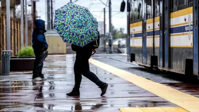 Heavy rain, strong winds hammer Sacramento. How long will showers last?