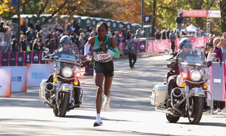 Hellen Obiri pulls away to win women's NYC Marathon, shatters course record