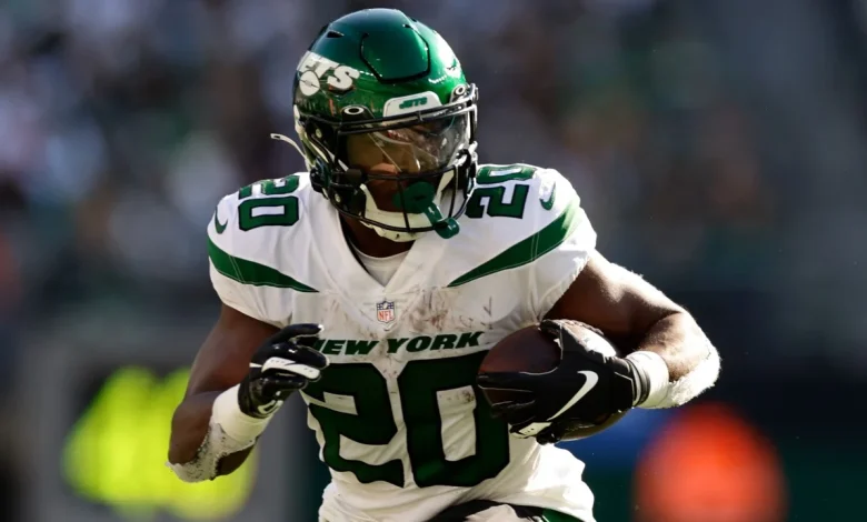 Hendrickson, Hall among biggest names who could be moved before deadline