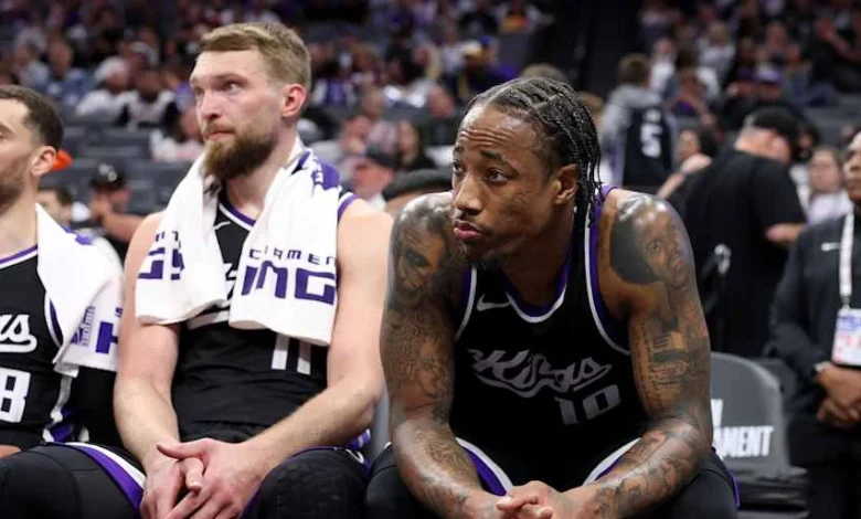 Here's how the Kings can trade their stars and begin anew