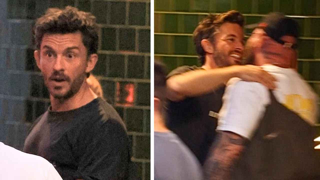 Hollywood star casually out at Sydney pub