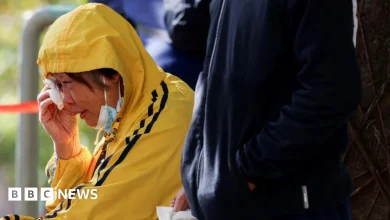 Hong Kong fire: Fury and questions after deadliest blaze in decades