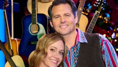 How Nikki DeLoach & Kristoffer Polaha First Met 21 Years Ago & Then Worked Together Again on Hallmark’s ‘Grand Ole Opry Christmas’