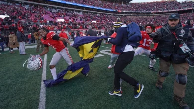 How Steelers rookies Jack Sawyer and Will Howard used an ‘ugly’ Michigan-Ohio State scene to become champs