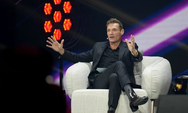 How did Ryan Seacrest’s father die? TV host honors late father in emotional post after Gary Seacrest's death at 79