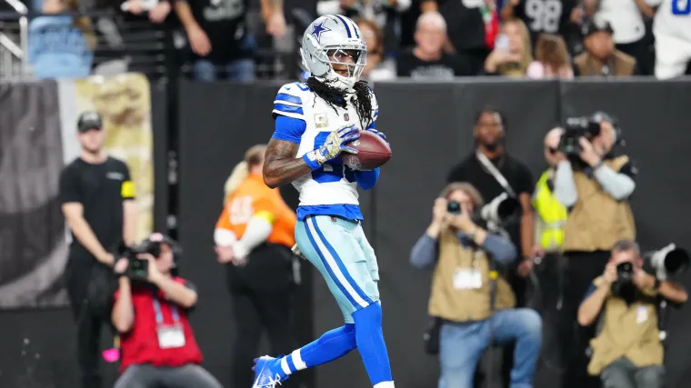 How many drops does CeeDee Lamb have vs. Eagles? Cowboys WR has a catching problem